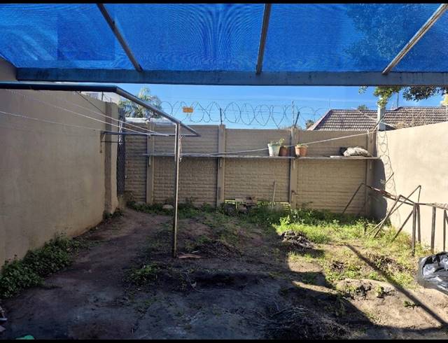 2 BEDROOM APARTMENT FOR SALE IN SOUTHERNWOOD